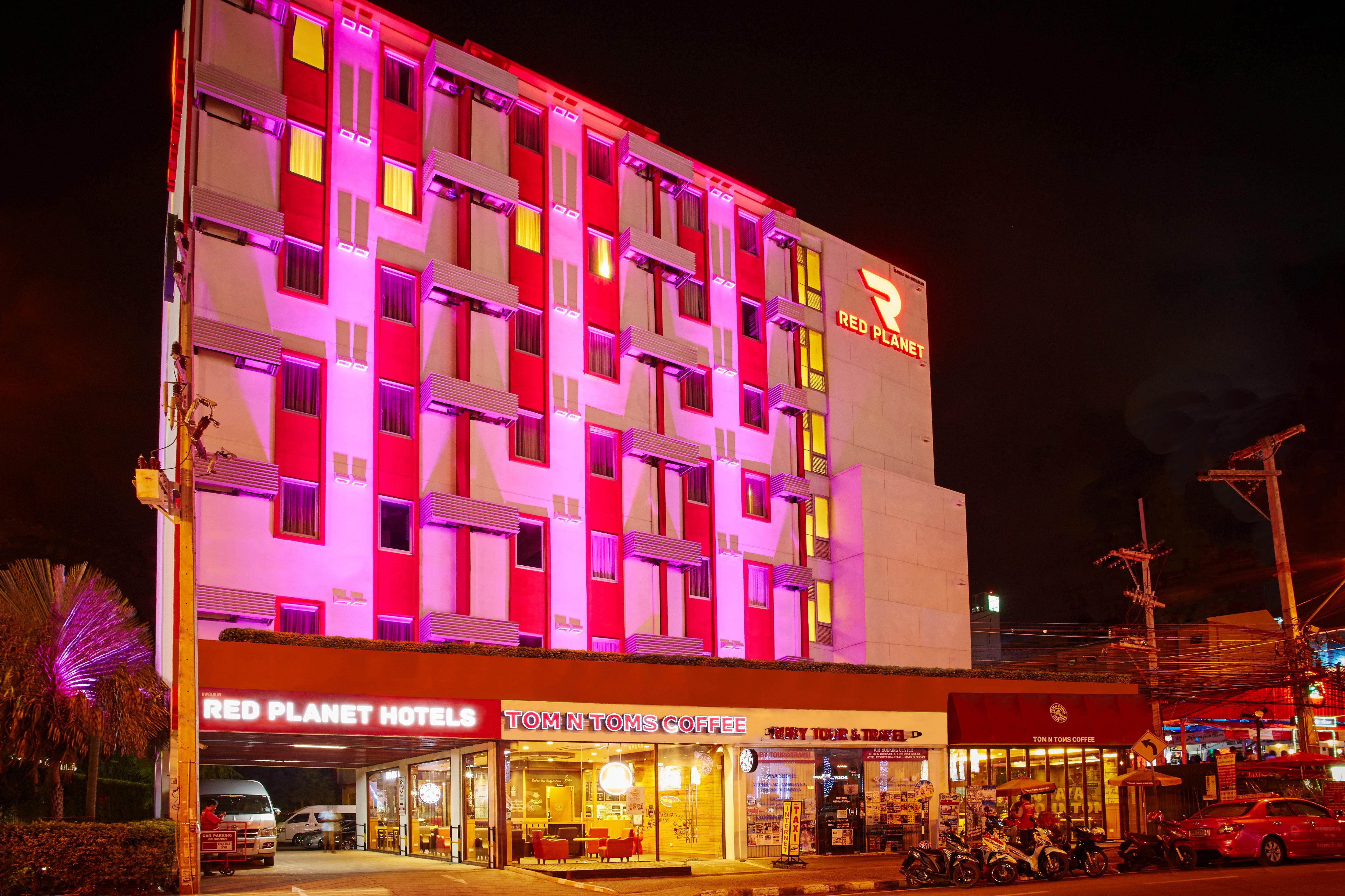 Hotel Red Planet Pattaya Sha Extra Plus Exterior foto